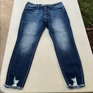 KanCan Maurice’s jeans 👖 29 Classic Blue Distressed Women Jeans skinny ankle